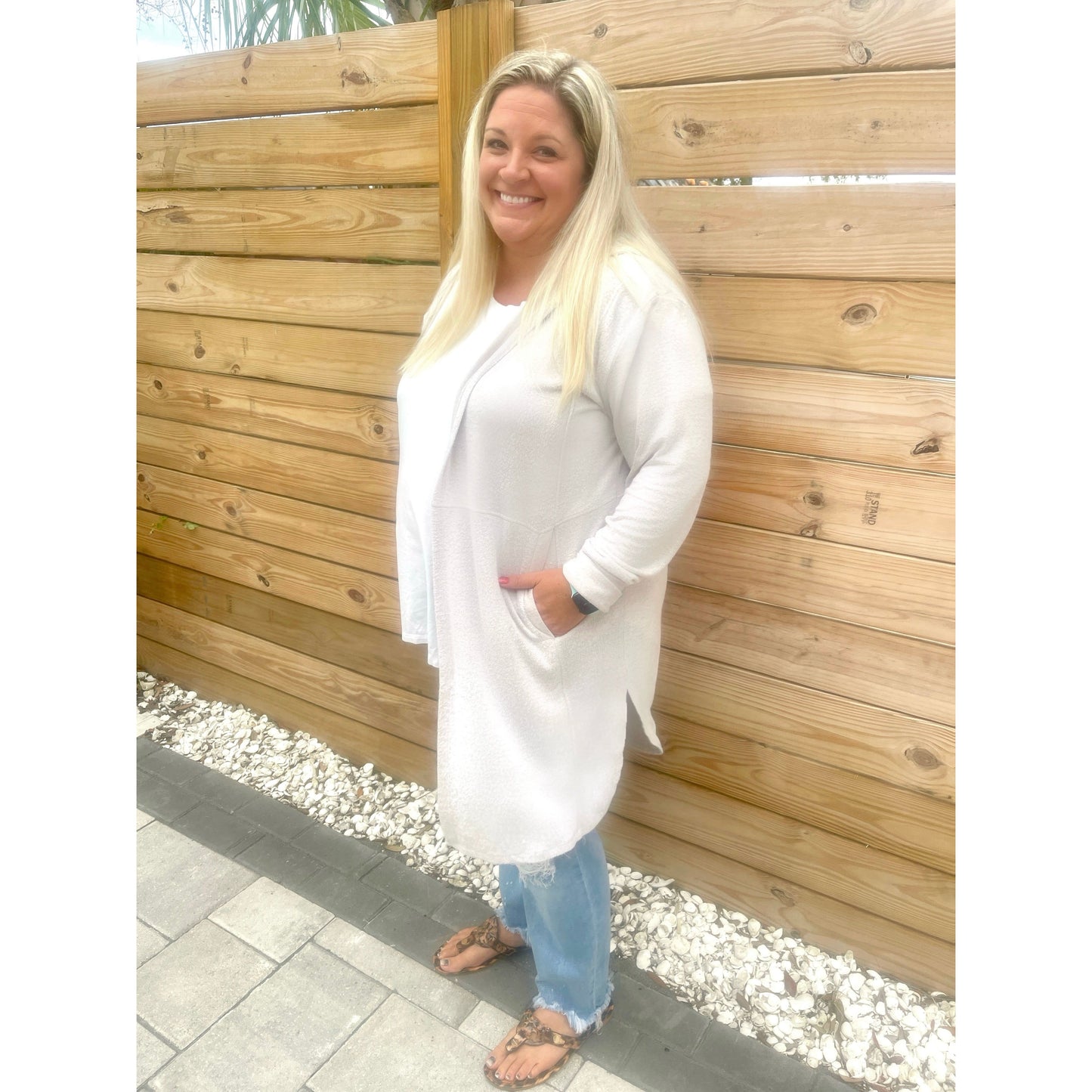 Breezy Nights Open Cardigan sweater (curvy)