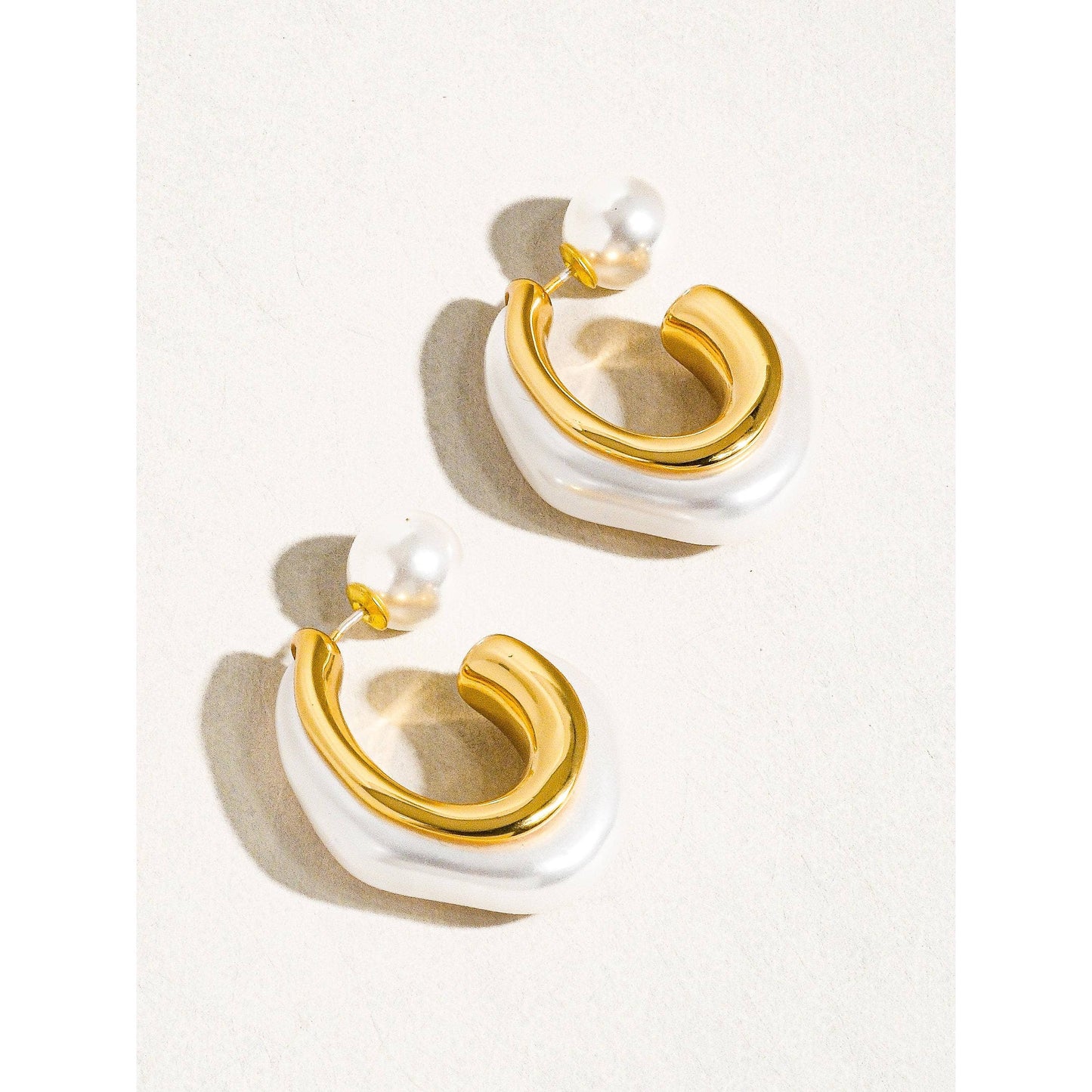 Kinsley 18K Gold Classic Pearl C Hoop Earring