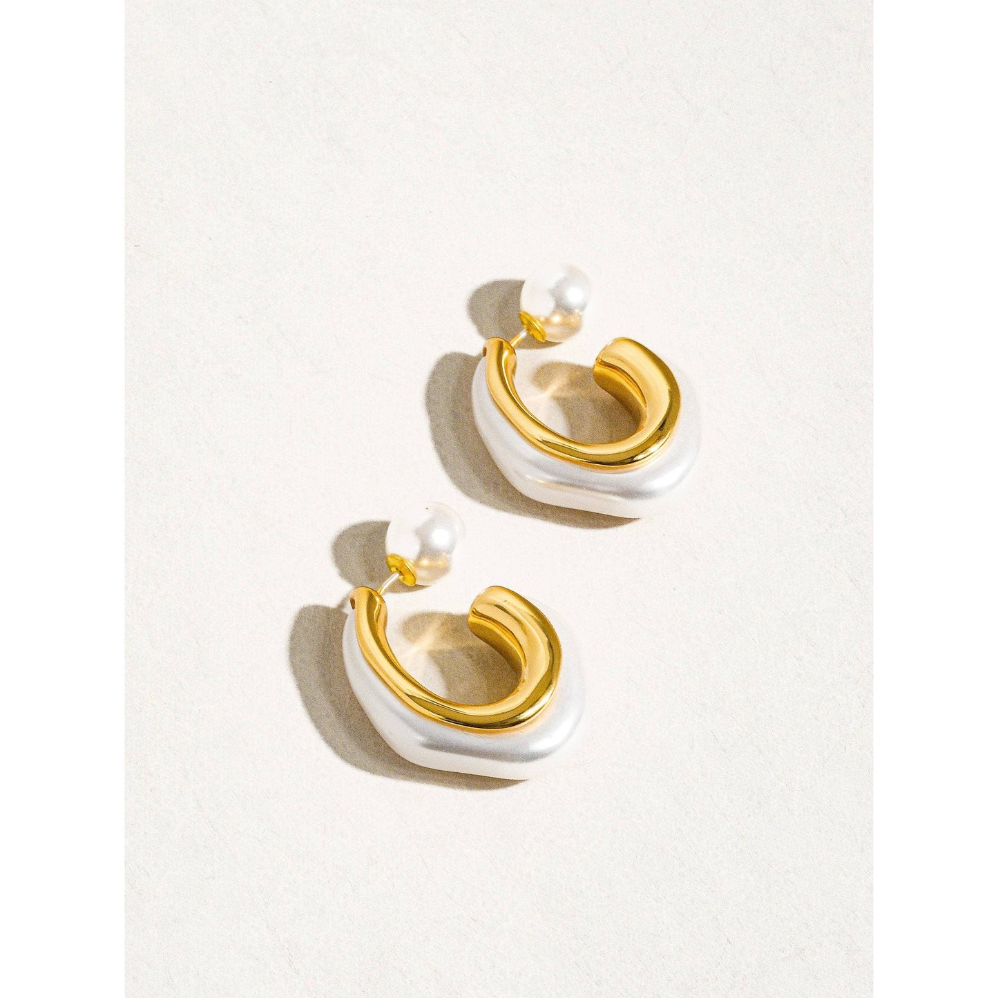 Kinsley 18K Gold Classic Pearl C Hoop Earring