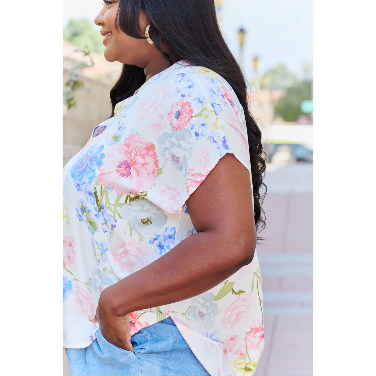 White Birch One And Only Full Size Short Sleeve Floral Print Top
