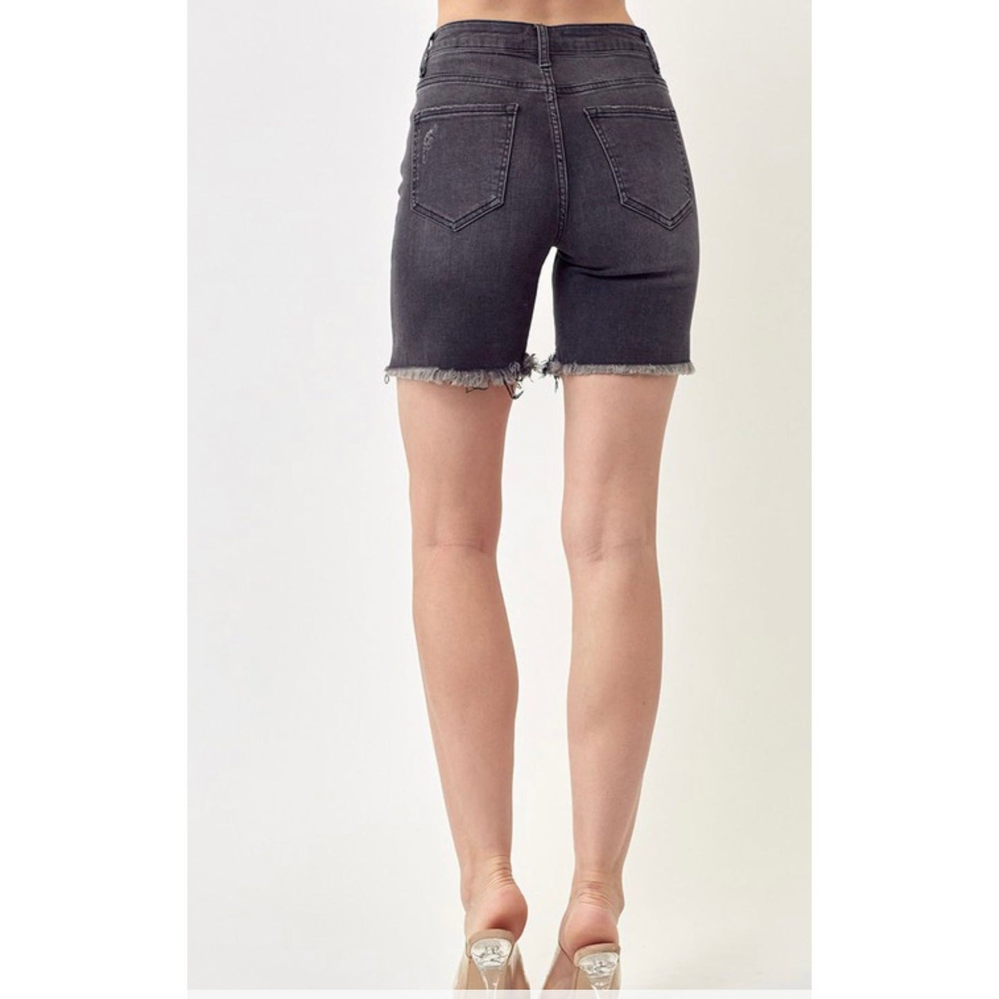 Risen high Rise Mid thigh shorts