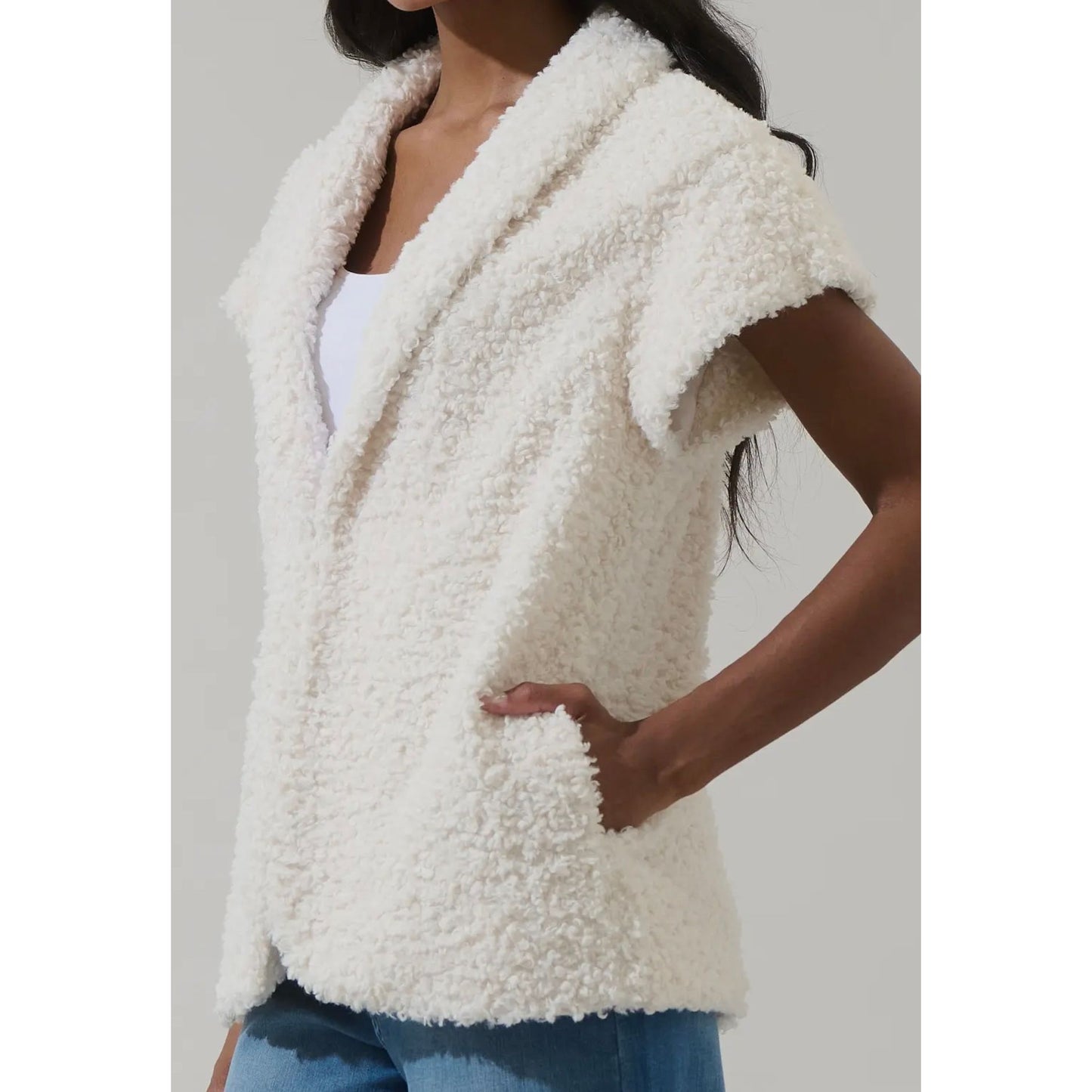 Janna Sherpa Vest Sugarlips