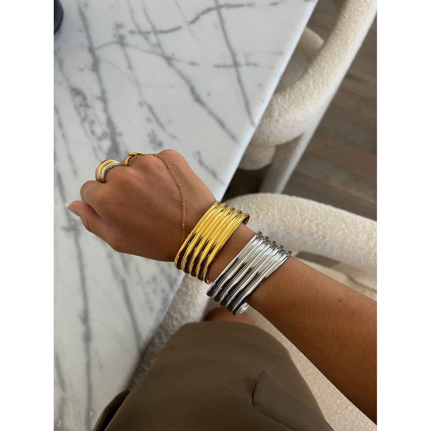 Bella Bangle