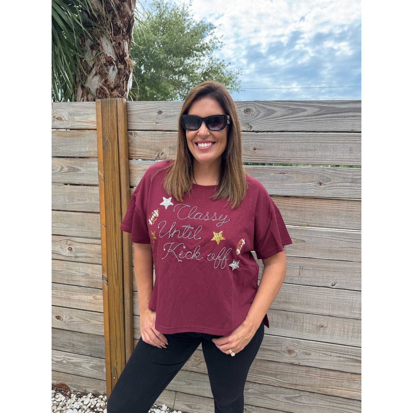 Classy till Kick off tee maroon