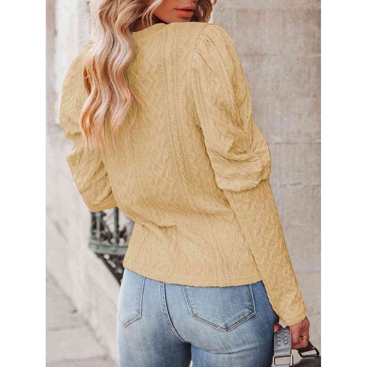Round Neck Puff Sleeve Knit Top