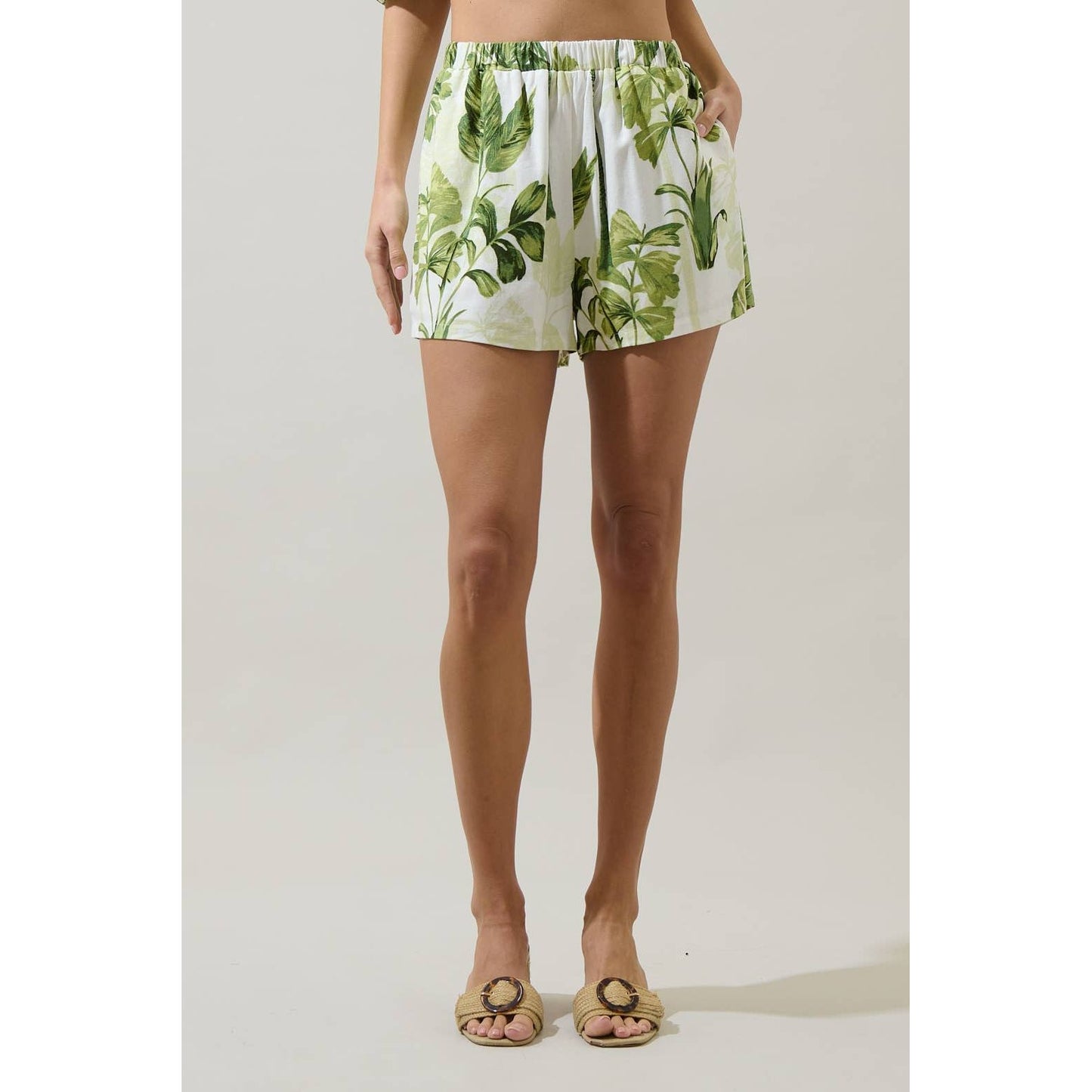 Palmet Tropical Shorts