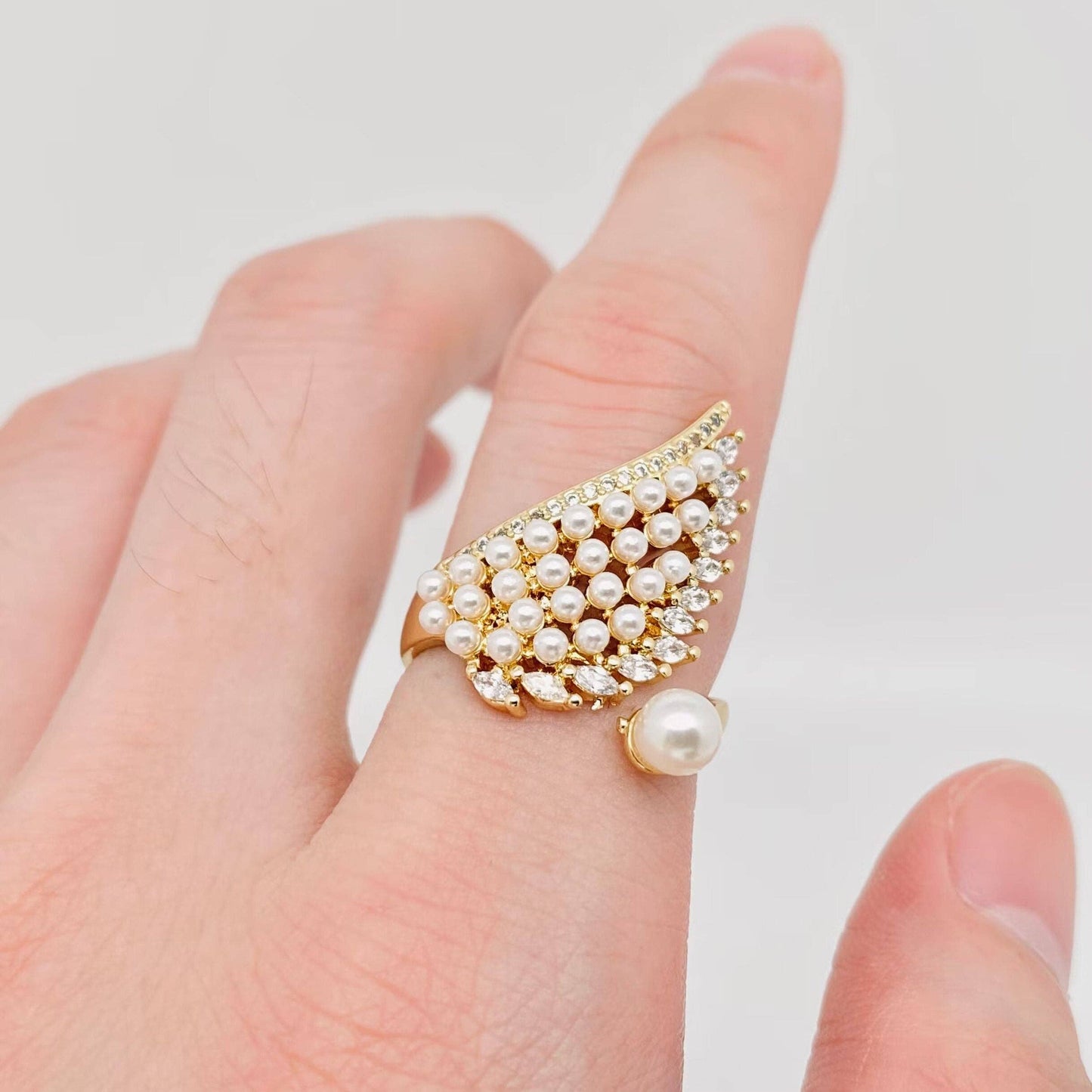 Angel Wings CZ Pearl Adjustable Ring with 18K Gold Plating