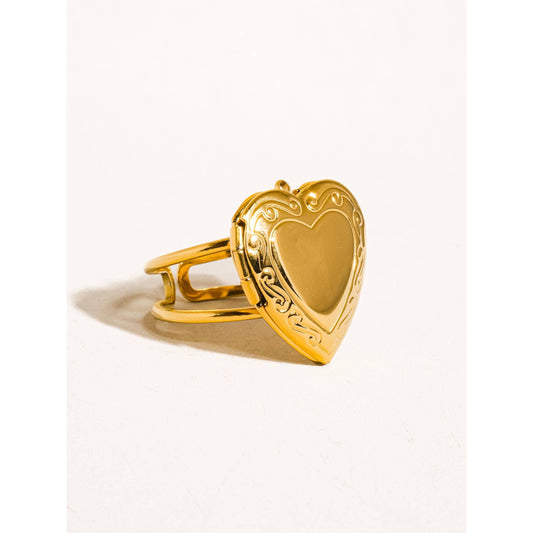 Sefina 18K Non-Tarnish Locket Heart Ring