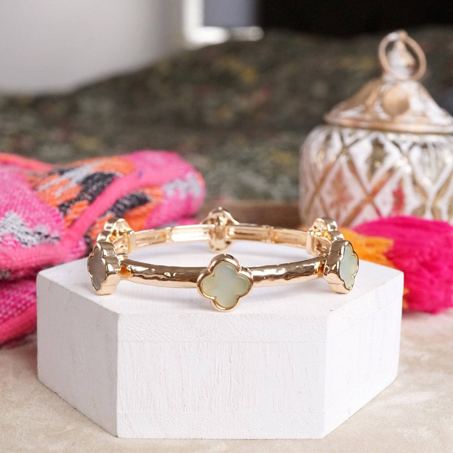 Clover Stretchy Bangle Bracelet – White, Pink, Tortoise