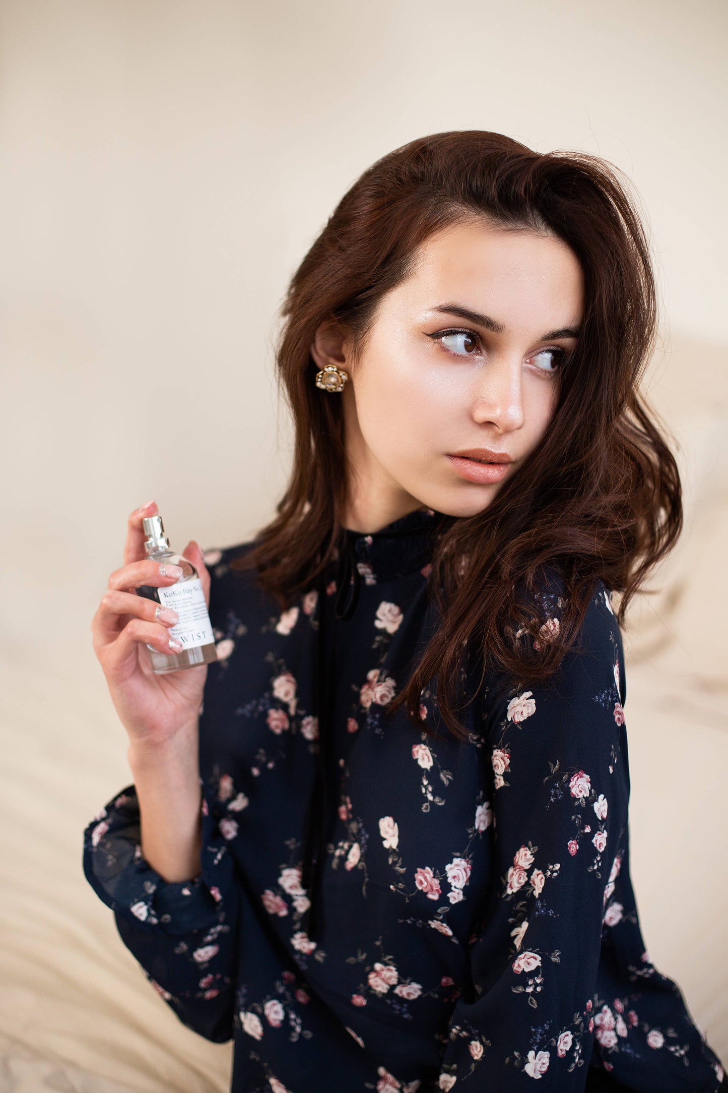 Twist Select No. 35 Inspired by J. M. English Pear & Freesia