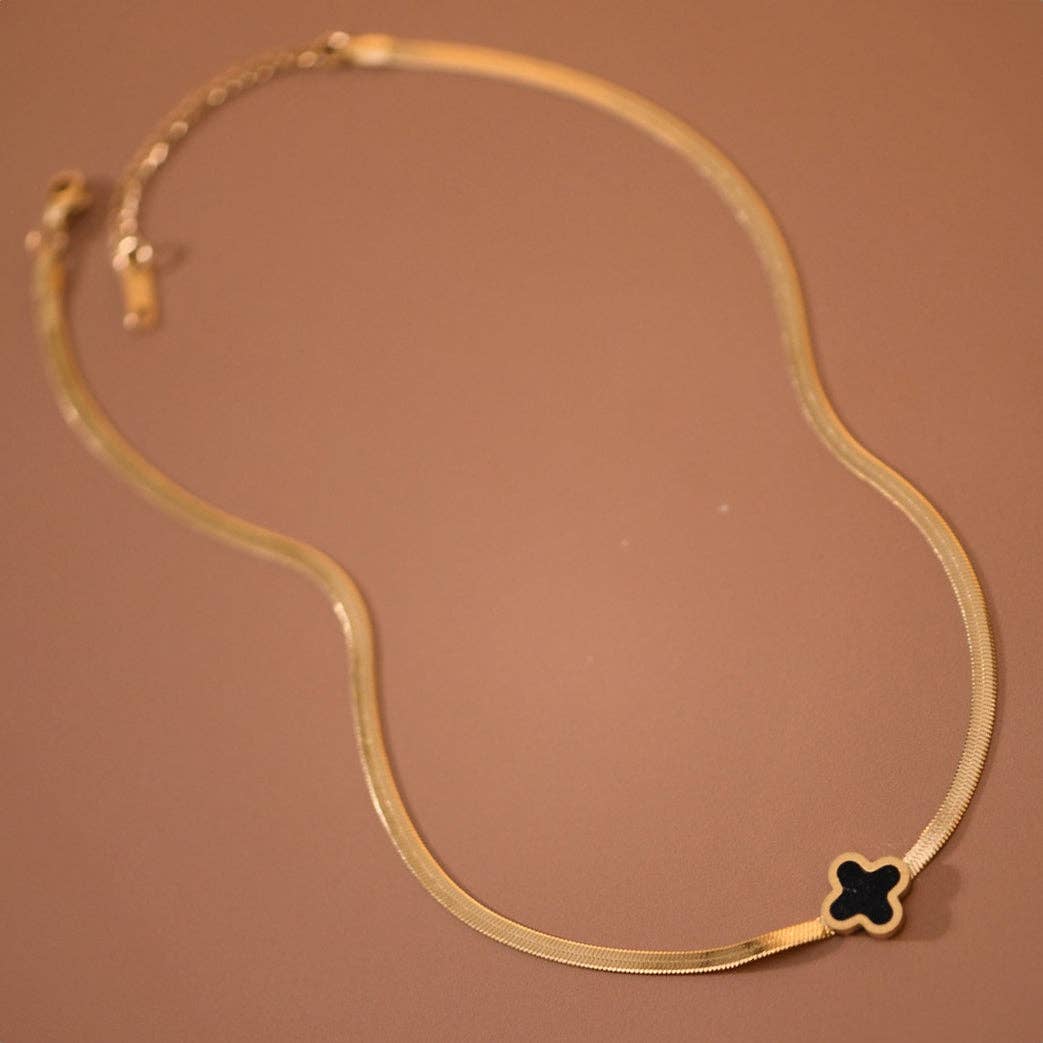 18K Gold Black Quatrefoil Pendant Necklace