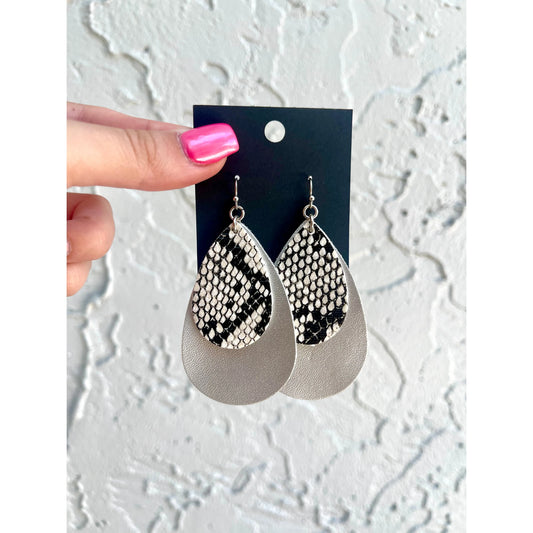 Snake skin print earrings