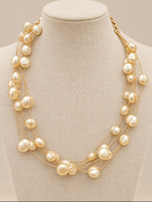 Wired pearl necklace