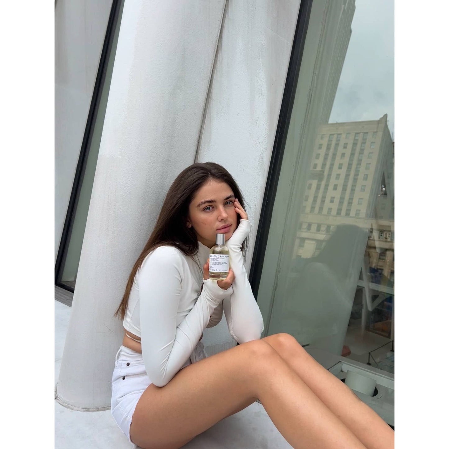 Twist Mila No. 80 - Inspired by Valentino- Donna Born In Roma