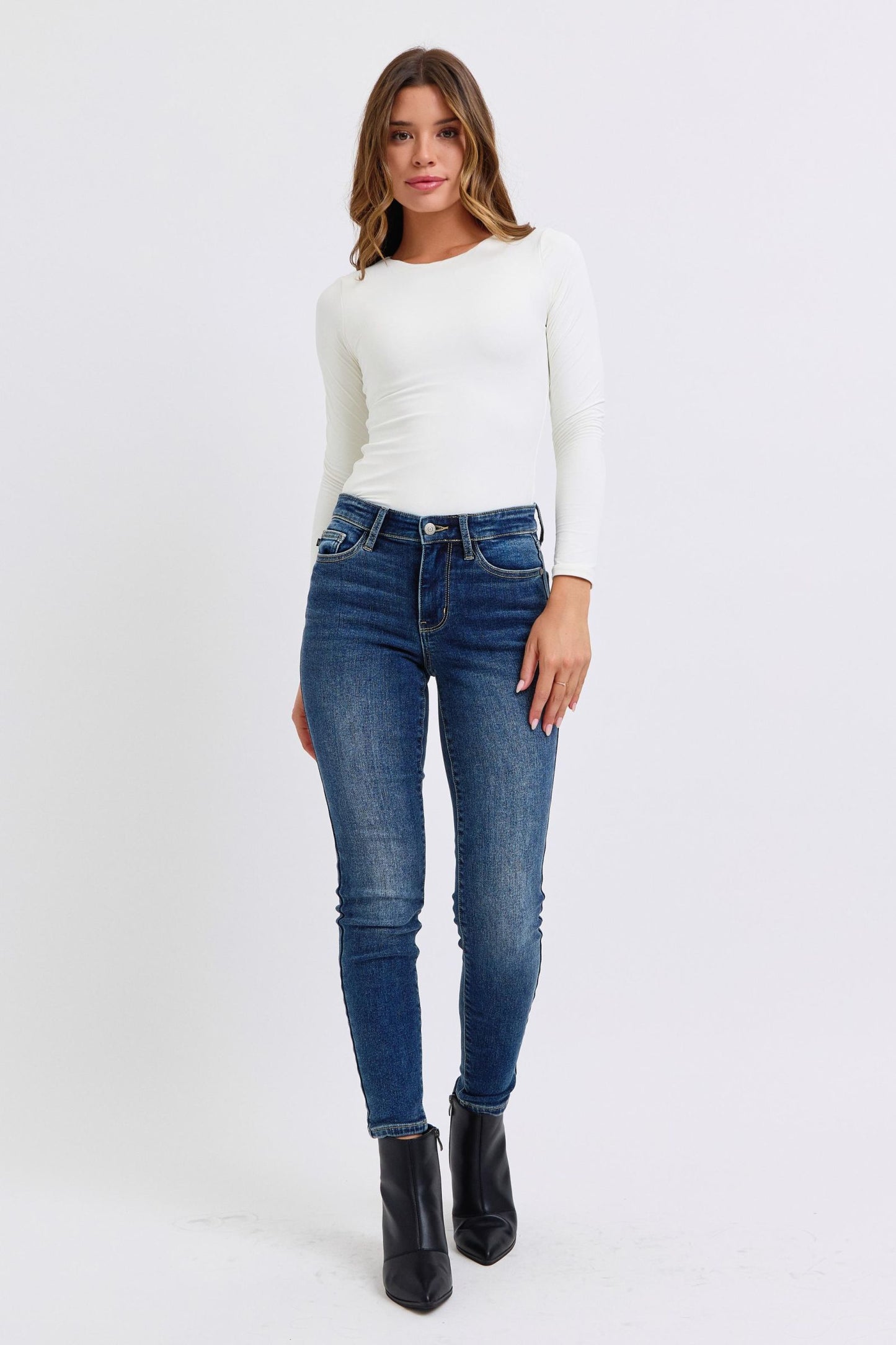 Judy Blue Mid-Rise Waist Skinny Jeans with Thermal Lining