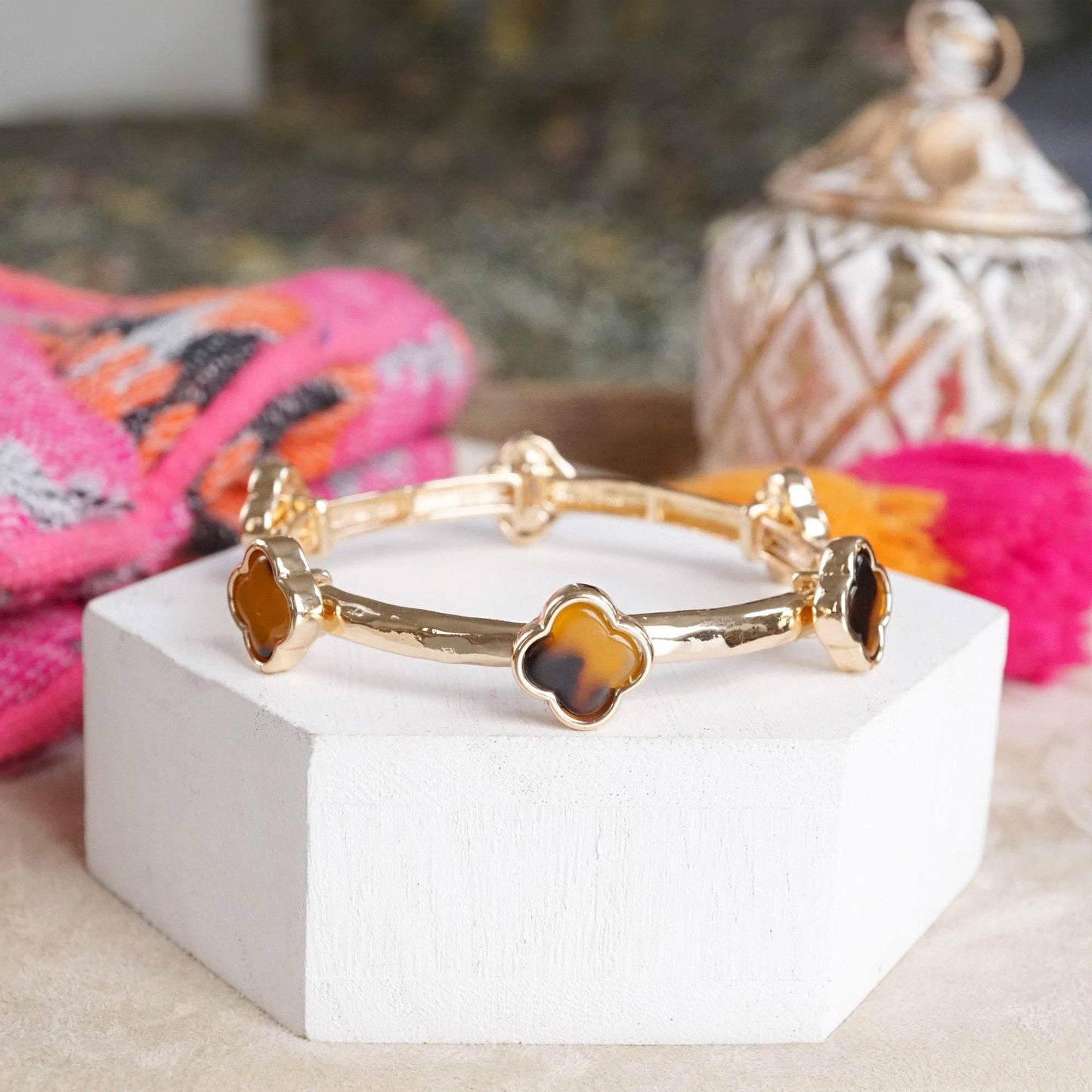 Clover Stretchy Bangle Bracelet – White, Pink, Tortoise